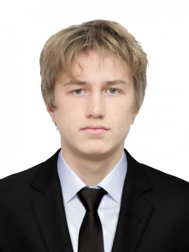 Максимов